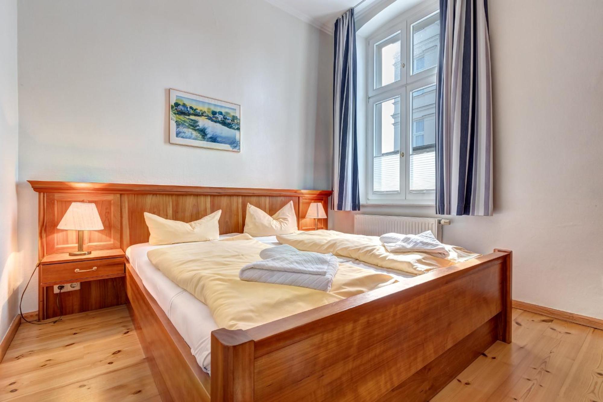 Villa Ahlbeck - Ferienwohnung Kuehlungsborn 제바트헤링스도르프 외부 사진
